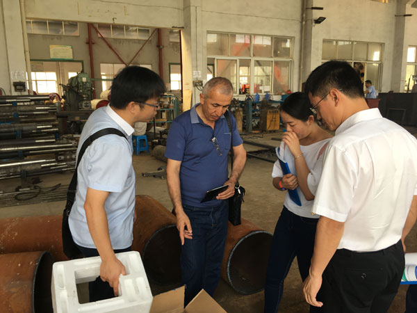 南京乌斯别克斯坦客户来考察